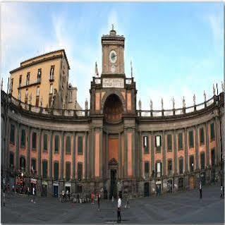Civico 16 Naples